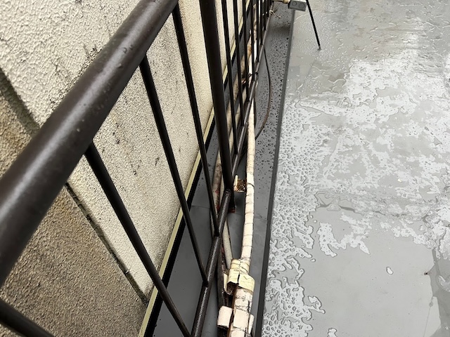 笠木からの雨漏りに注意